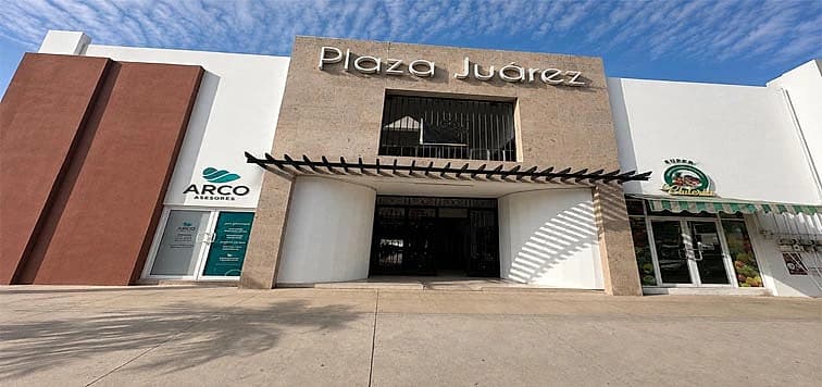 En Renta Locales Comerciales, Plaza Juárez, Colonia Centro.