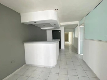 1_3019 | Excelente local  bien ubicado | GCI Bienes Raíces