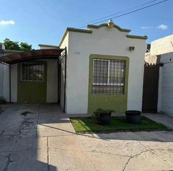 5_2988 | CASA EN VENTA FRACC CAMPANARIO | GCI Bienes Raíces