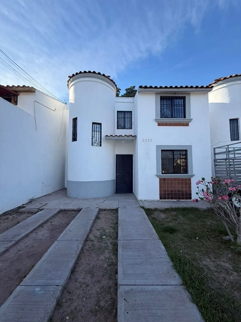 5_3113 | CASA EN VENTA FRACC LAZARO CARDENAS DEL RIO | GCI Bienes Raíces